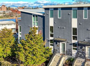 3220 Franklin Avenue E, Seattle, WA