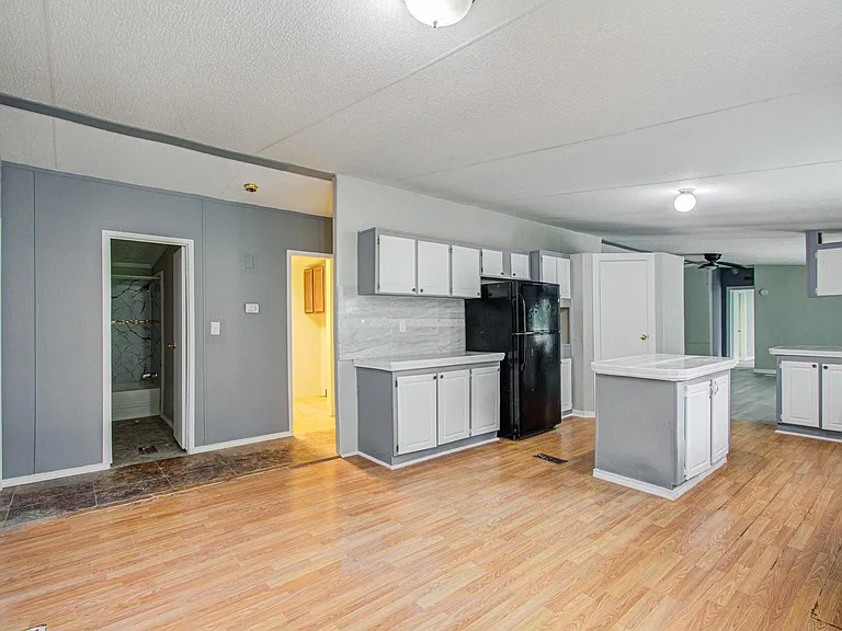 16307 Antelope Ln — Photo 19