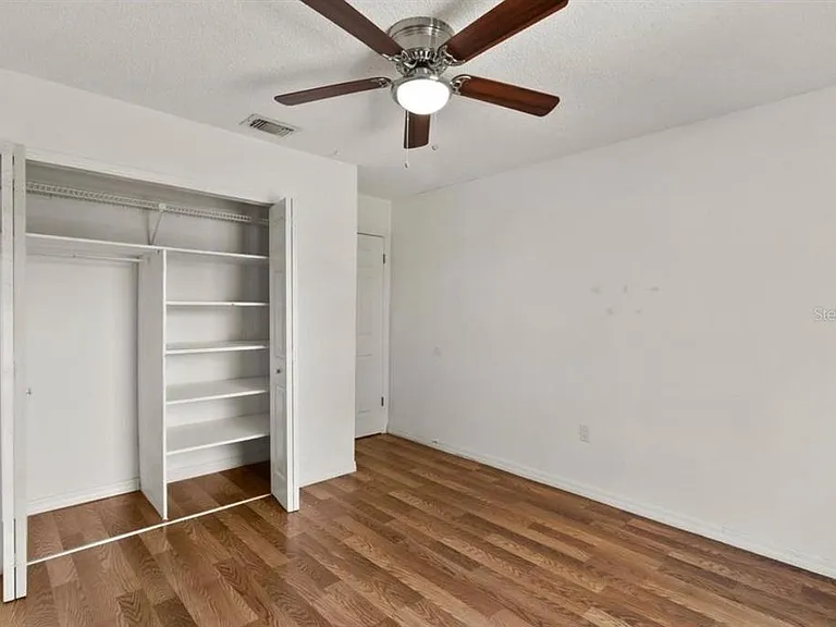 8413 Shady Glen Dr — Photo 29