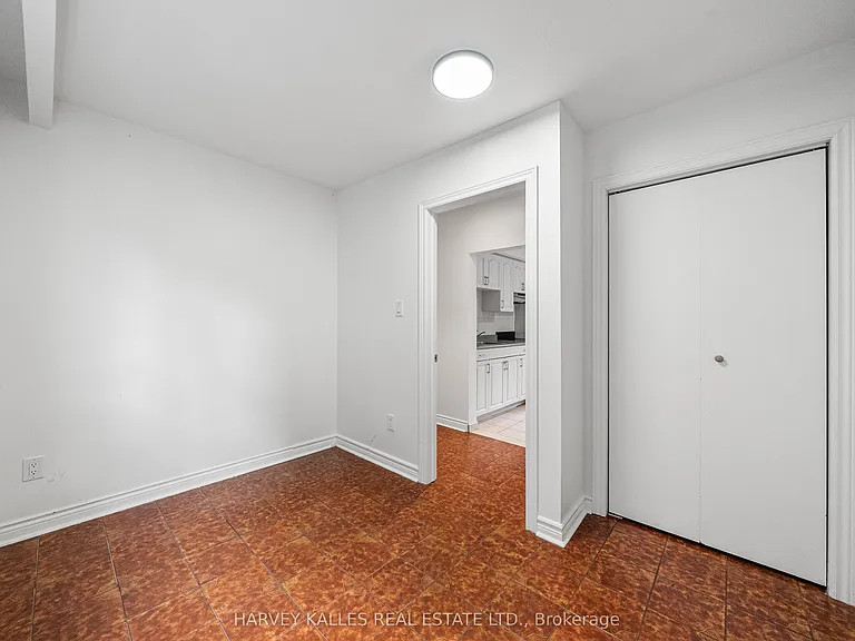 49 Fairbank Ave #MAIN — Photo 13
