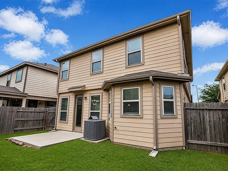 2707 Volute Ct — Photo 25