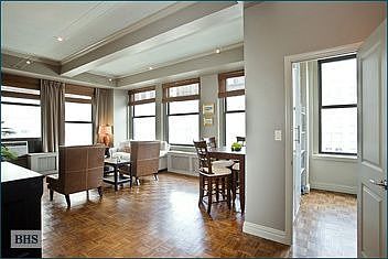 4th image of 425 Park Ave S APT 9A
