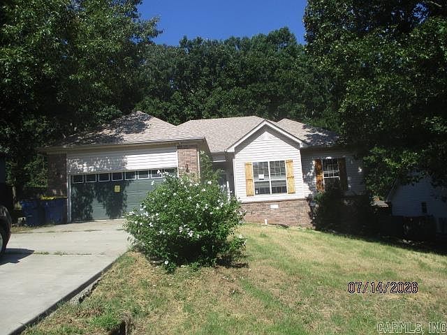 1st image of 2013 N Hills Dr