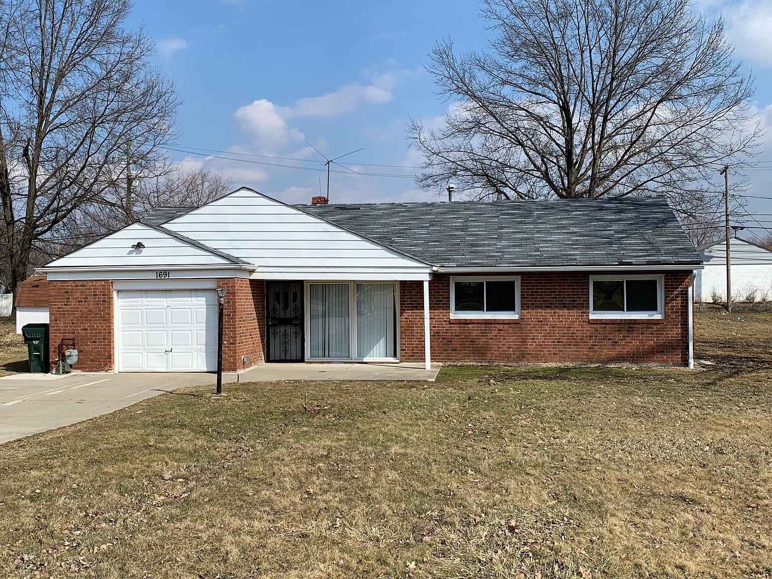 1691 Lander Rd, Mayfield Heights, OH 44124 | Zillow