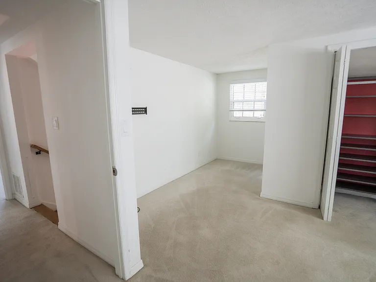 4819 W San Miguel St — Photo 66