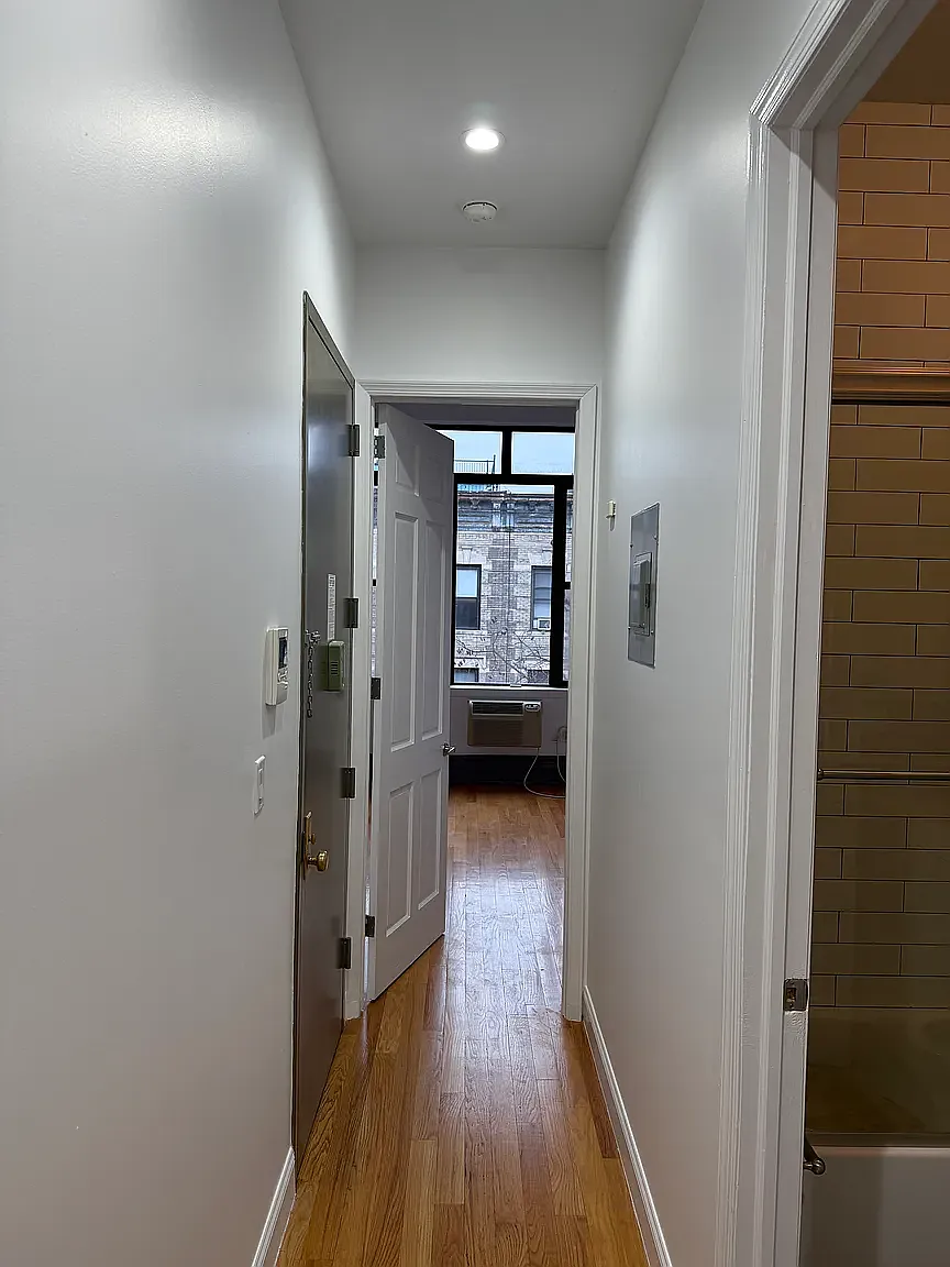 265 Melrose Street — Photo 3