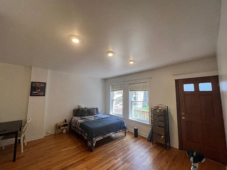 852 W Diversey Pkwy #1R — Photo 6