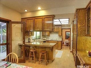 5th image of 271 Audubon Cir