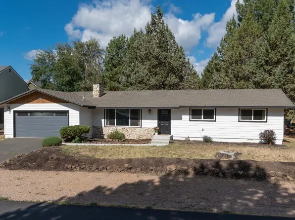 61777 Fargo Ln, Bend, OR 97702