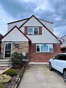 39-35 213th Street, Bayside, NY, 11361