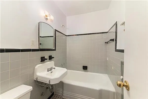 Sold by Exclusive Properties Sotheby's International Realty | media 9