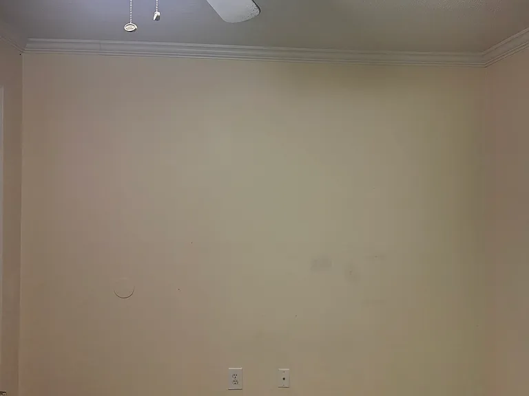200 Stewart Ln #10 — Photo 9