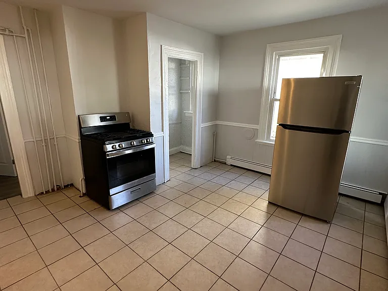 515 Jane St #1L — Photo 19