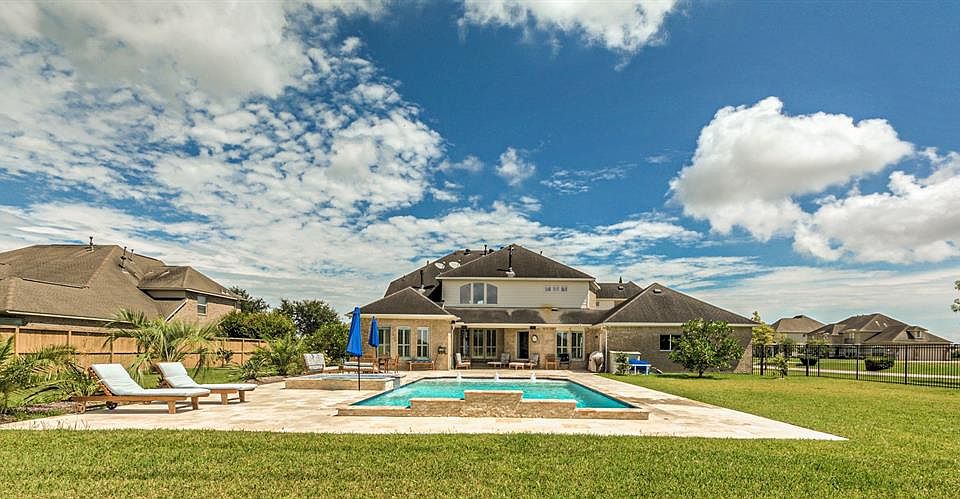 1st image of 1817 Portglen Dr
