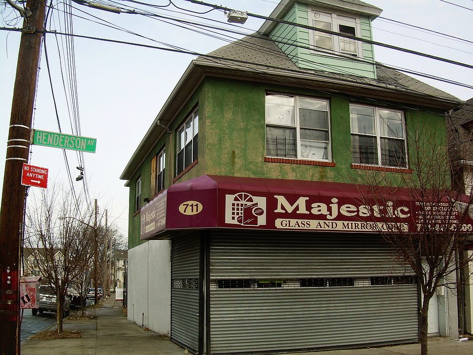 1st image of 711 Henderson Ave