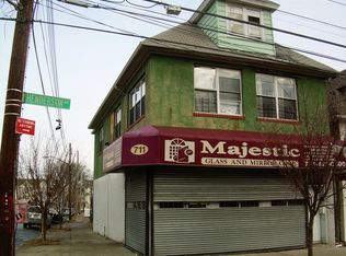 711 Henderson Ave, Staten Island, NY 10310