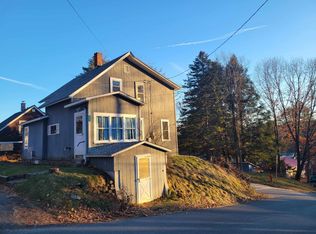 201 Fellows Hl, Springfield, VT 05156