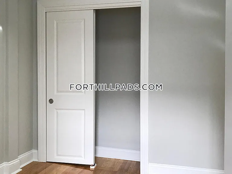 6 Saint James Pl — Photo 10