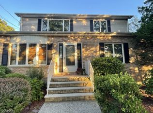 397 Park Ave, Rutherford, NJ 07070