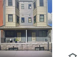 701 N 40th St, Philadelphia, PA 19104
