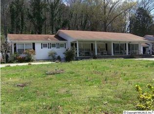1921 Sunset Acres, Guntersville, AL 35976