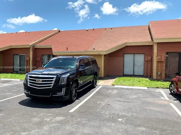 2442 NW 55th Ter, Fort Lauderdale, FL 33313