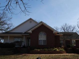 305A Smith St, Pocola, OK 74902