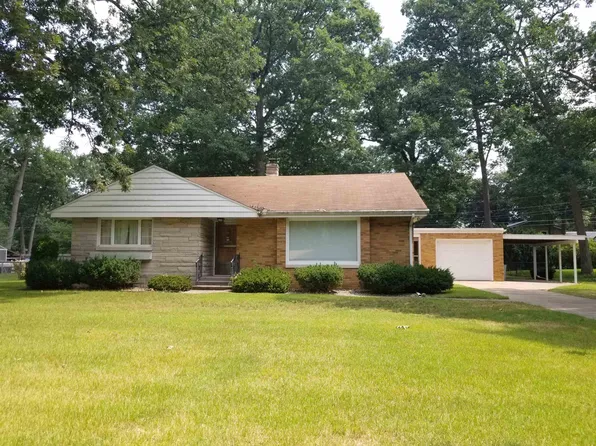 53096 Oakmont Central Dr, South Bend, IN 46637