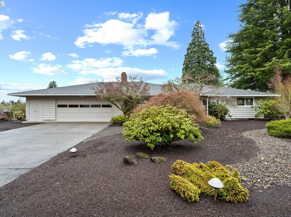 809 NE Delsey Rd, Hillsboro, OR 97124