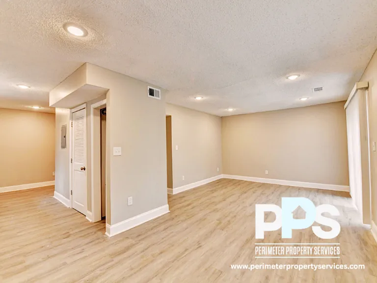 390 W Lake Ave NW #A1 — Photo 9