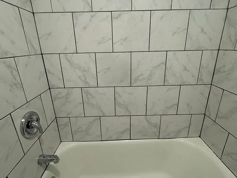 2551 Indianola Ave #1 — Photo 22