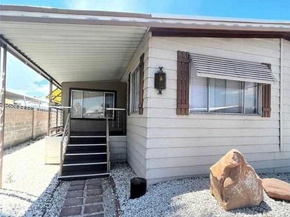 4th image of 4575 Stemrose Way