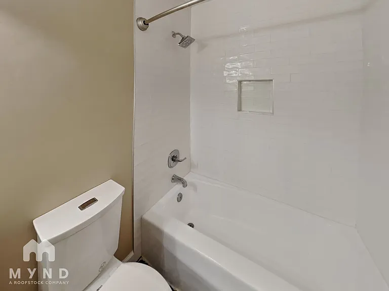 1645 Brantford Dr — Photo 26