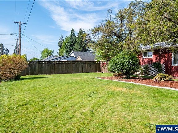 5th image of 3695 Middle Grove Dr NE