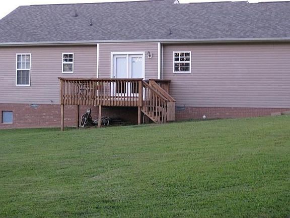 2nd image of 1438 Amy Ave