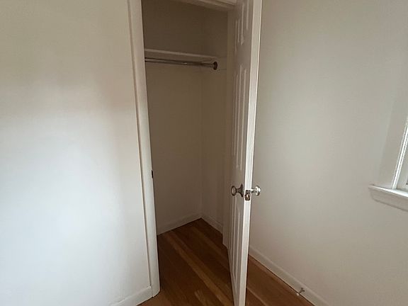2nd image of 505-507 Talbot Ave #2