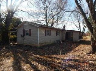 9 Shannon Rd, Leoma, TN 38468