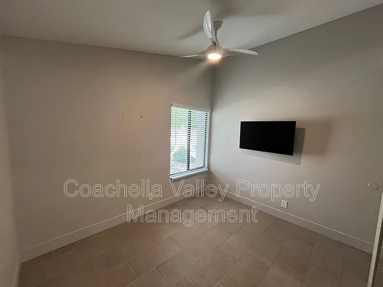 835 S Nueva Vista Dr — Photo 15