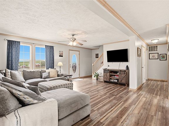 3rd image of 3736 Water Level Rd