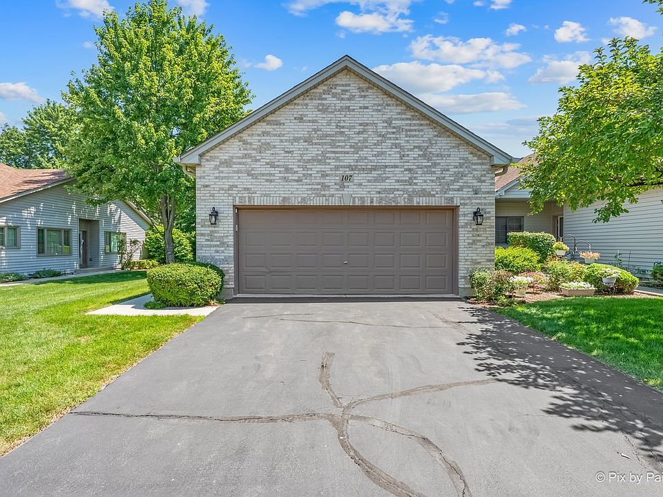 1st image of 107 Fawn Ln