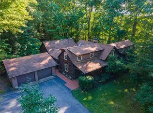 182 Brent Rd, Grove City, PA 16127