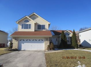 1018 Blackhawk Dr, University Park, IL