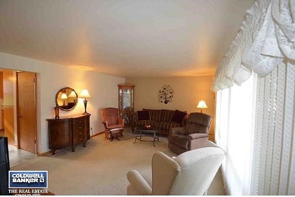 Spacious Living Room