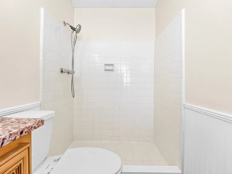 2760 Ocean Shore Blvd — Photo 23
