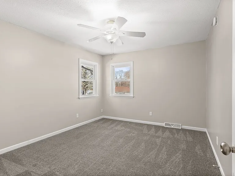 14169 68th Pl N — Photo 7