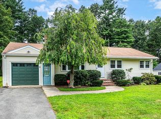 23 Old Post Rd, East Walpole, MA 02032