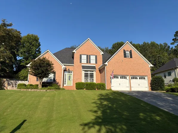 114 Towne Lake Dr NE, Calhoun, GA 30701