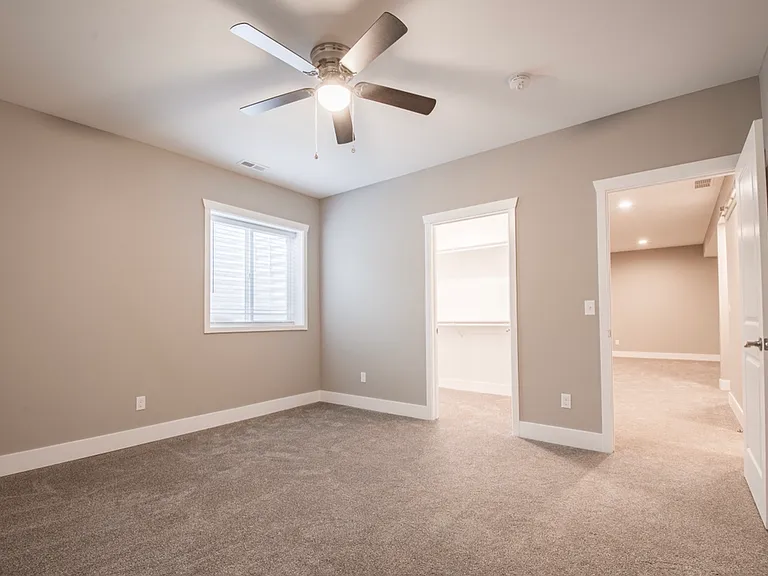 10 Percy Dr #1 — Photo 11