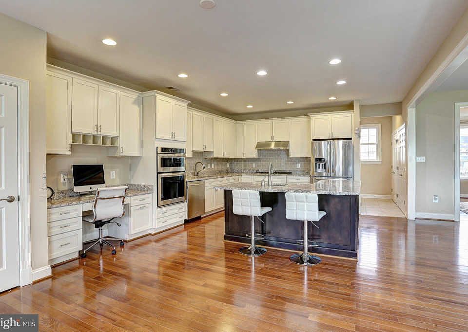 1st image of 1010 Duckett Farm Way