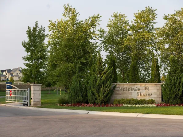 15664 Waters Edge, Traverse City, MI 49686